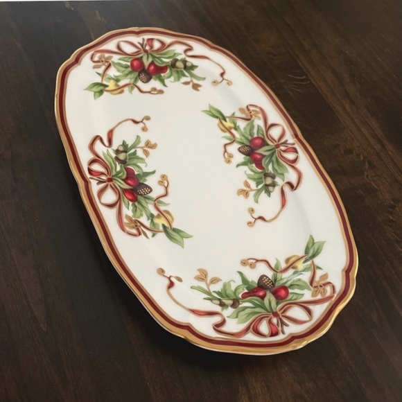 Tiffany & Co. Holiday Sandwich Tray - Picture 2 of 7